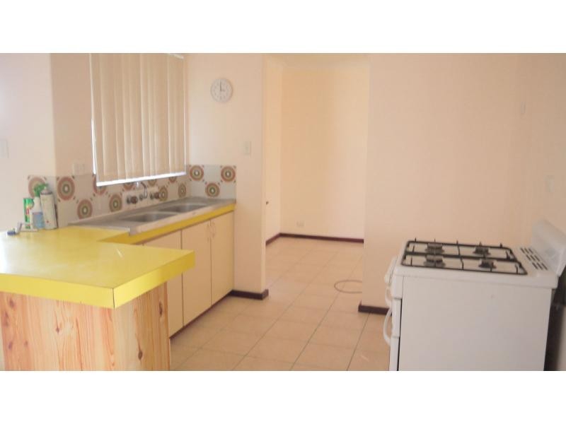 48 Pacific Way, Beldon WA 6027