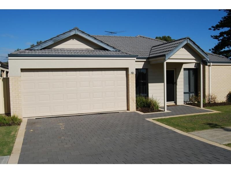 Villa 13/13-17 George Street, Rockingham WA 6168