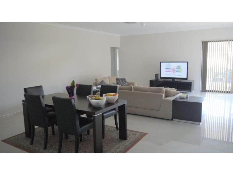 17 Monsanto Street, Landsdale WA 6065