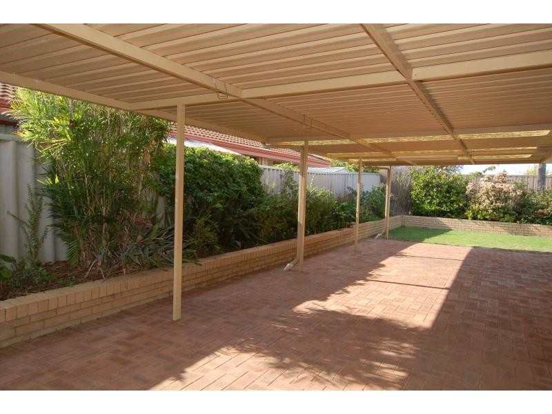 6 Kintyre Place, Kingsley WA 6026