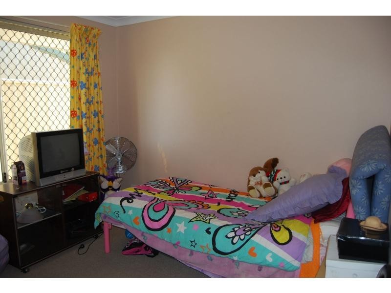 2 Grimsel Court, Coodanup WA 6210