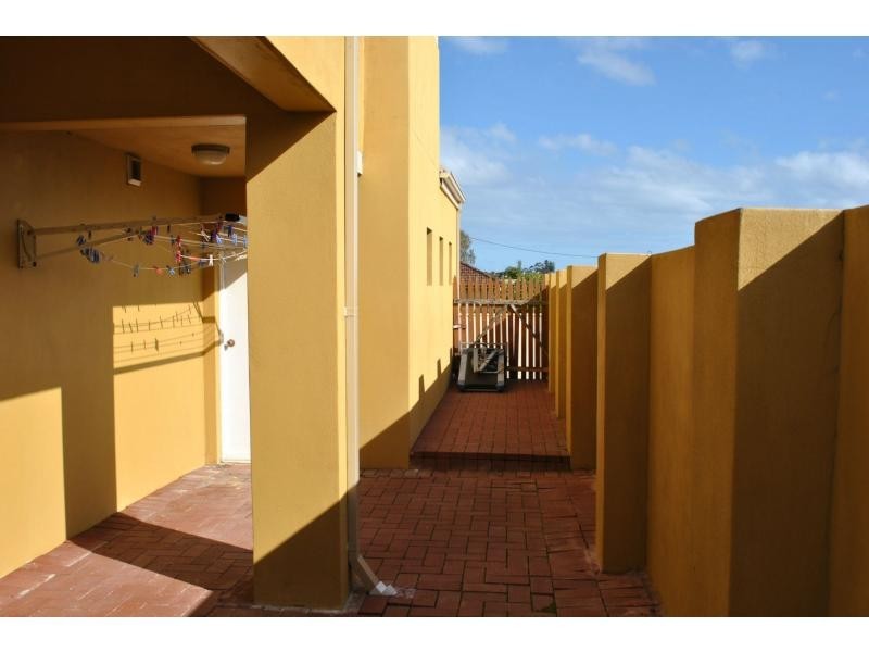 Unit 1/272 Guildford Road, Maylands WA 6051