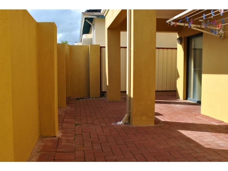 Unit 1/272 Guildford Road, Maylands WA 6051