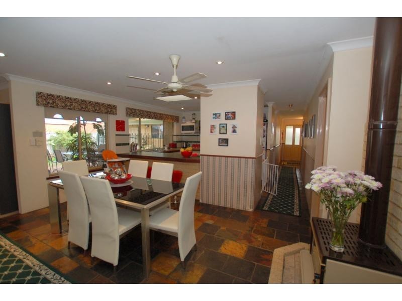 15 Angelina Court, Kingsley WA 6026