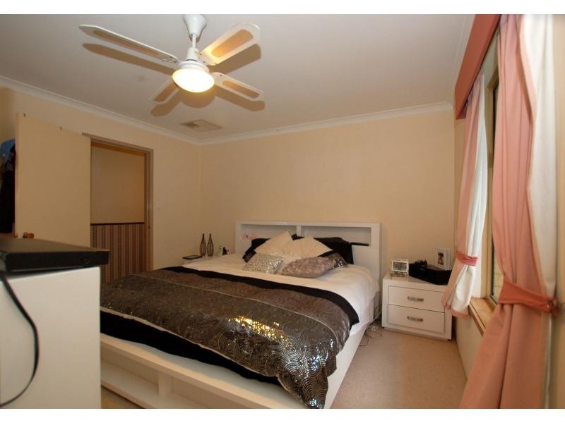 15 Angelina Court, Kingsley WA 6026