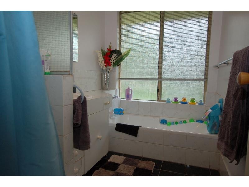 15 Angelina Court, Kingsley WA 6026