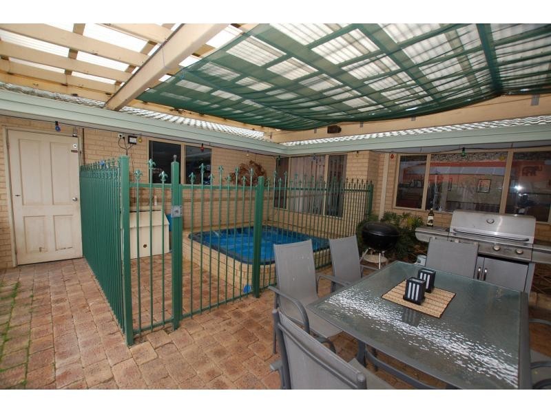 15 Angelina Court, Kingsley WA 6026