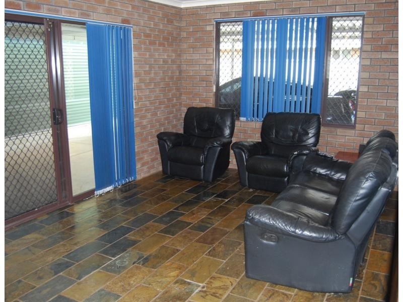 32 Sextant Avenue, Waikiki WA 6169