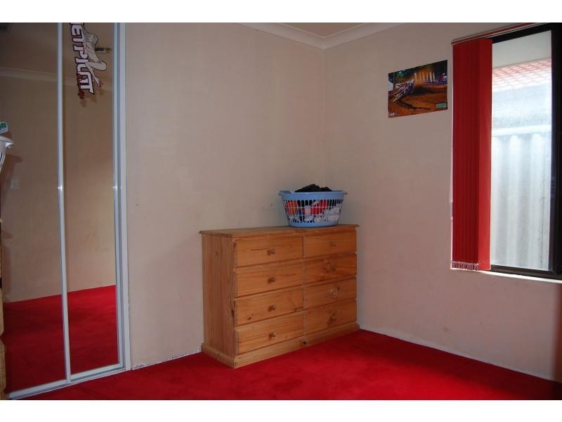 32 Sextant Avenue, Waikiki WA 6169