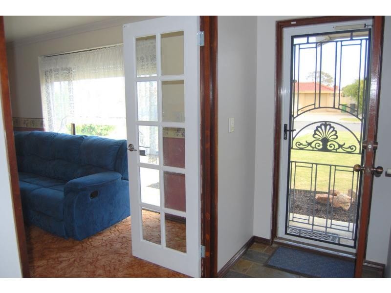 32 Sextant Avenue, Waikiki WA 6169