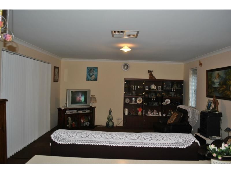 3 WITTON Way, Landsdale WA 6065