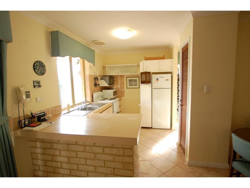 Villa 16/9 KIDBROOKE Way, Kingsley WA 6026