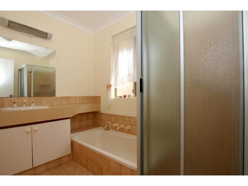 Villa 16/9 KIDBROOKE Way, Kingsley WA 6026