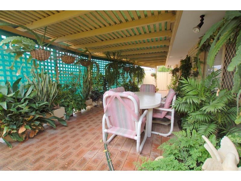 Villa 16/9 KIDBROOKE Way, Kingsley WA 6026