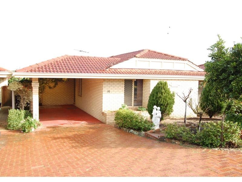 Villa 16/9 KIDBROOKE Way, Kingsley WA 6026