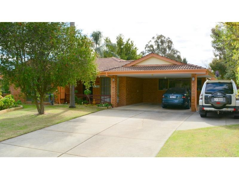 18 Old Maida Vale Road, Maida Vale WA 6057