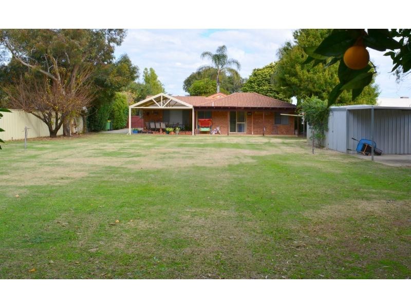 18 Old Maida Vale Road, Maida Vale WA 6057