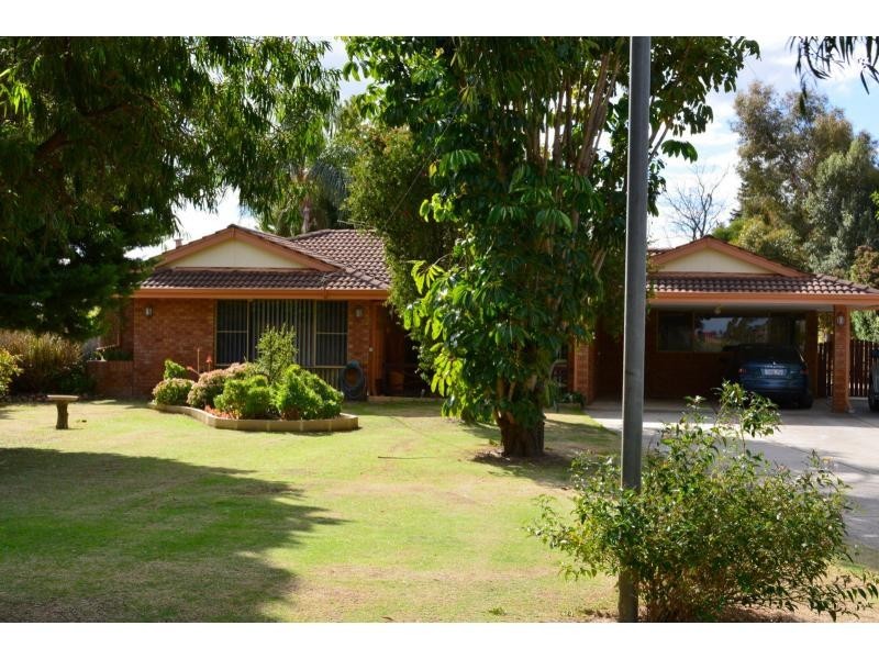 18 Old Maida Vale Road, Maida Vale WA 6057