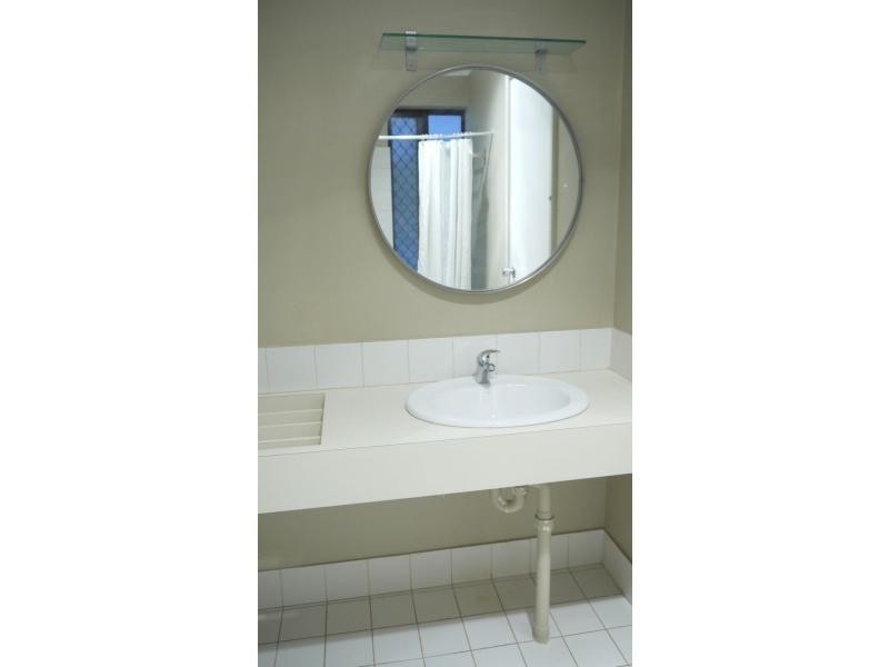 Duplex B/24 Manberry Way, Yangebup WA 6164