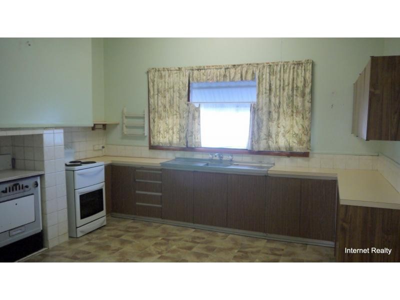 6 Hope Street, White Gum Valley WA 6162