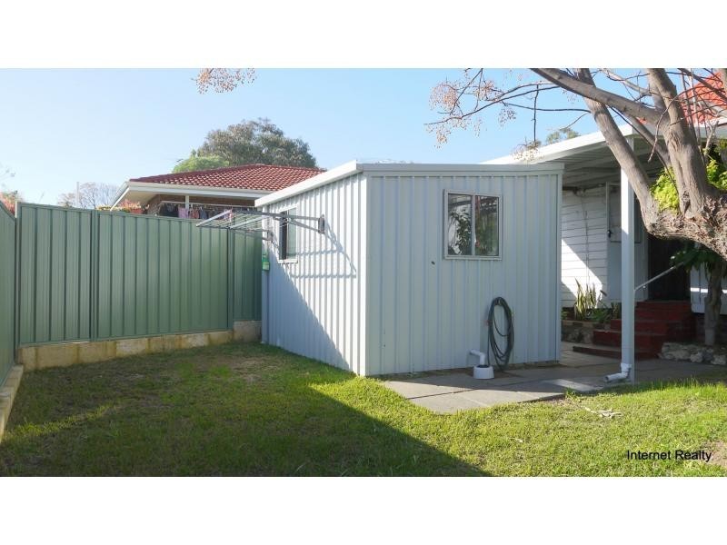 6 Hope Street, White Gum Valley WA 6162