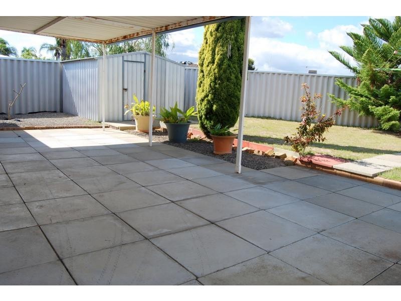 7A Lyons Court, Cooloongup WA 6168