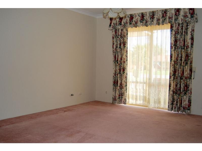 7A Lyons Court, Cooloongup WA 6168