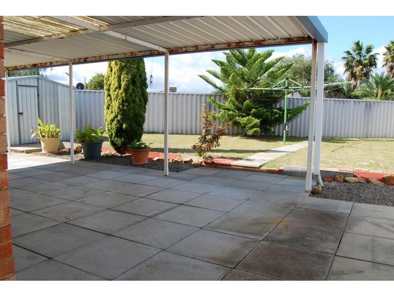 7A Lyons Court, Cooloongup WA 6168