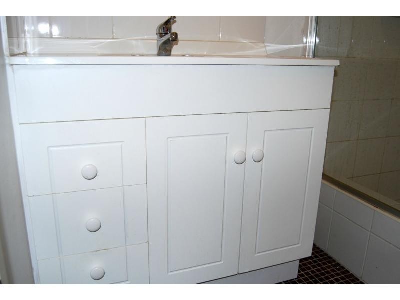 15B Marriot Street, Cannington WA 6107