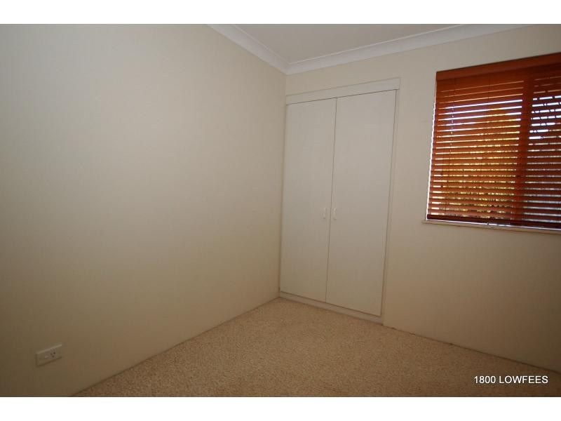 B/10 Stanley Place, Padbury WA 6025