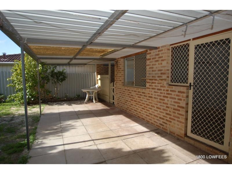 B/10 Stanley Place, Padbury WA 6025