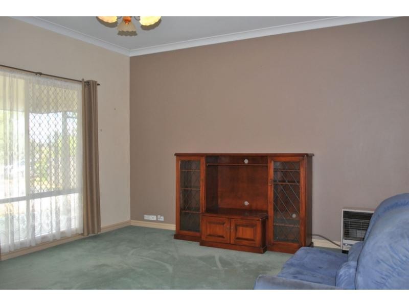 38 Moore Street, Wungong WA 6112
