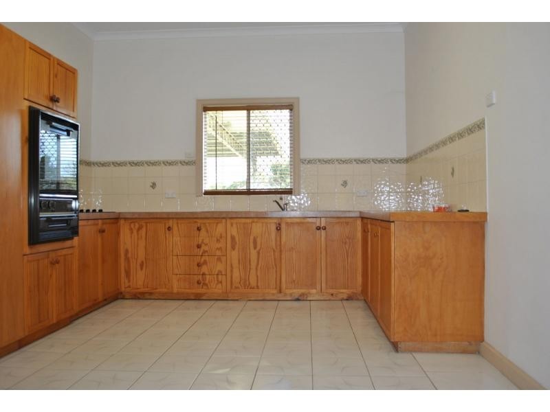 38 Moore Street, Wungong WA 6112