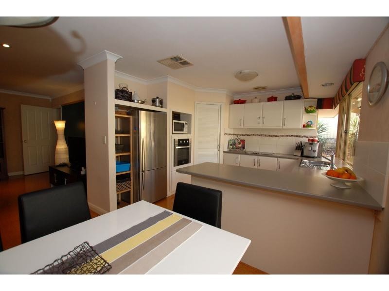 30 WAHROONGA Way, Greenwood WA 6024