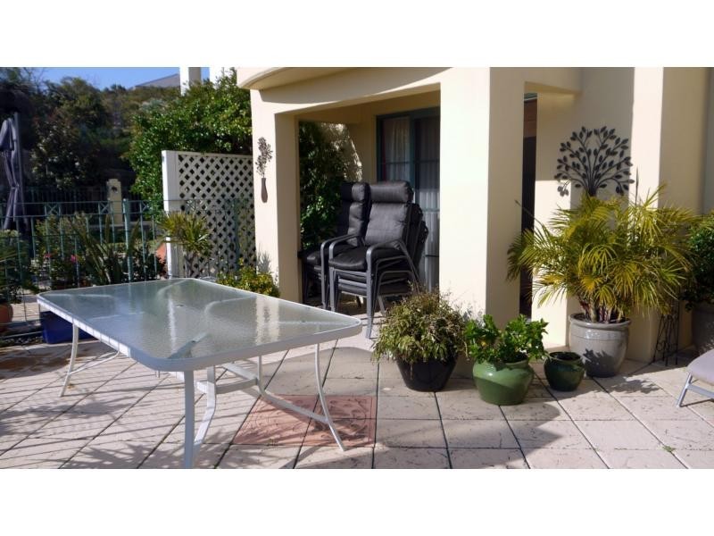 15/20 Long Island Pass, Connolly WA 6027