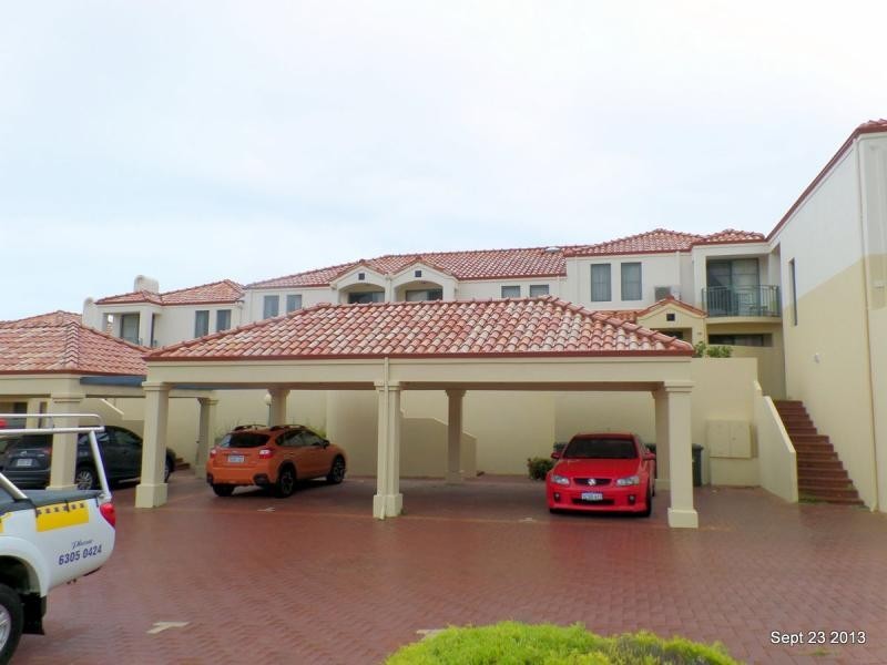 15/20 Long Island Pass, Connolly WA 6027