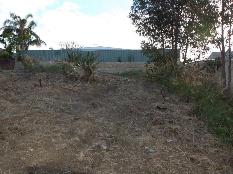 11 Tanah Close, Kingsley WA 6026