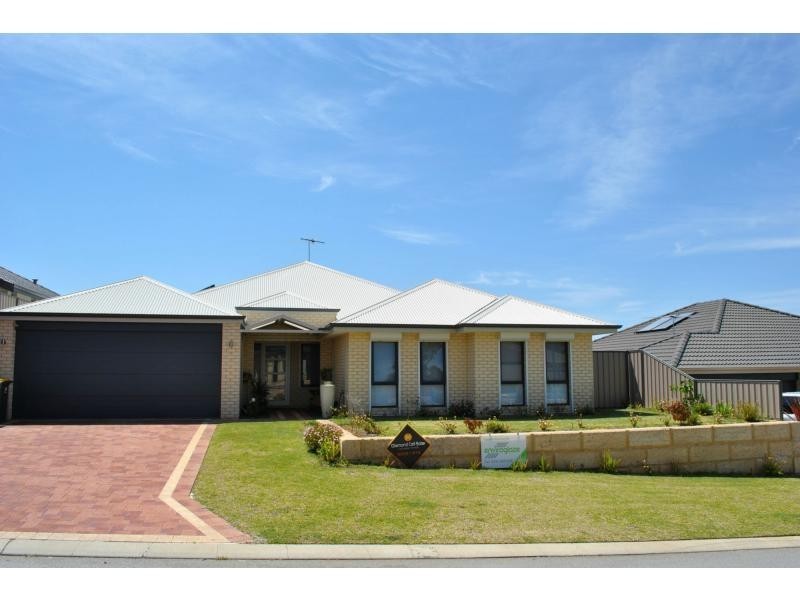 32 Heidelberg, Wanneroo WA 6065
