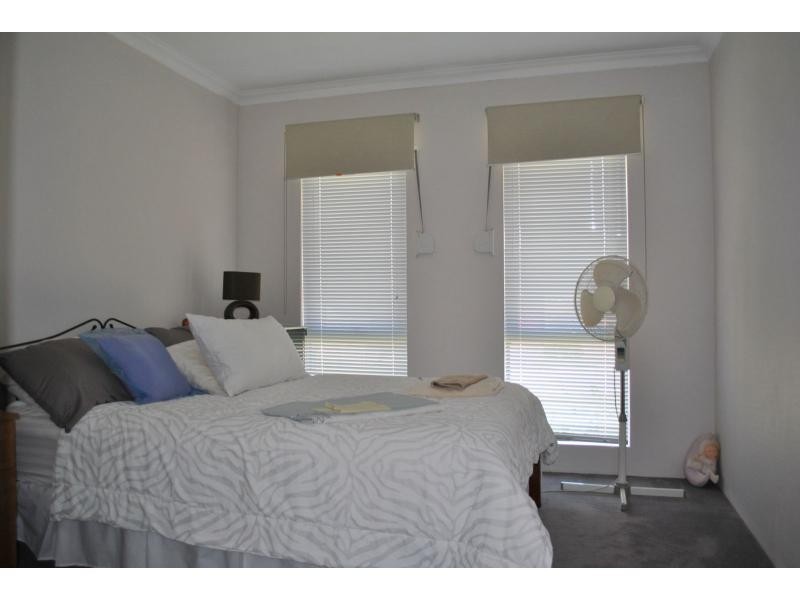 32 Heidelberg, Wanneroo WA 6065