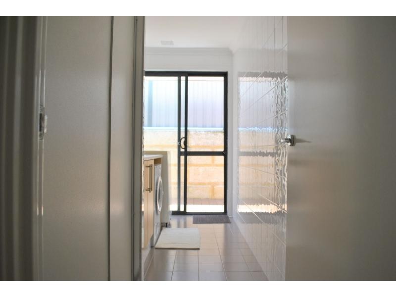 32 Heidelberg, Wanneroo WA 6065