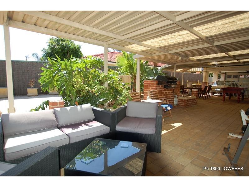 86 BALLADONG Loop, Carramar WA 6031