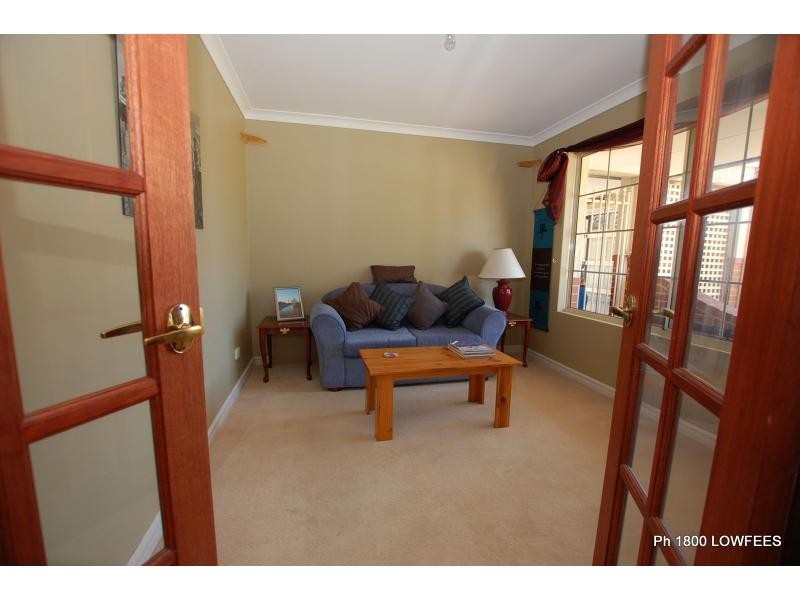 86 BALLADONG Loop, Carramar WA 6031