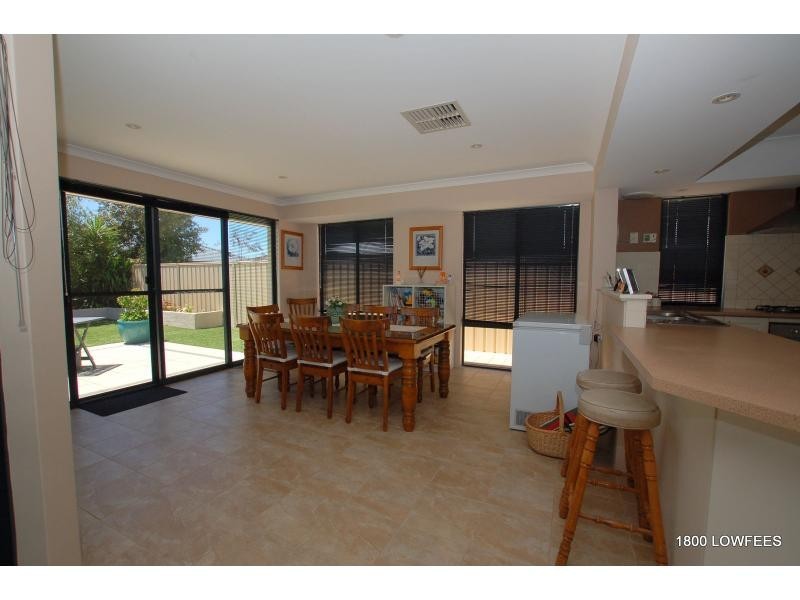 23 Tullow Gardens, Darch WA 6065