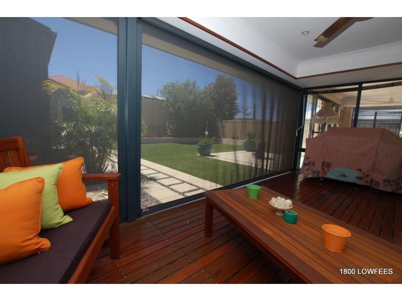 23 Tullow Gardens, Darch WA 6065