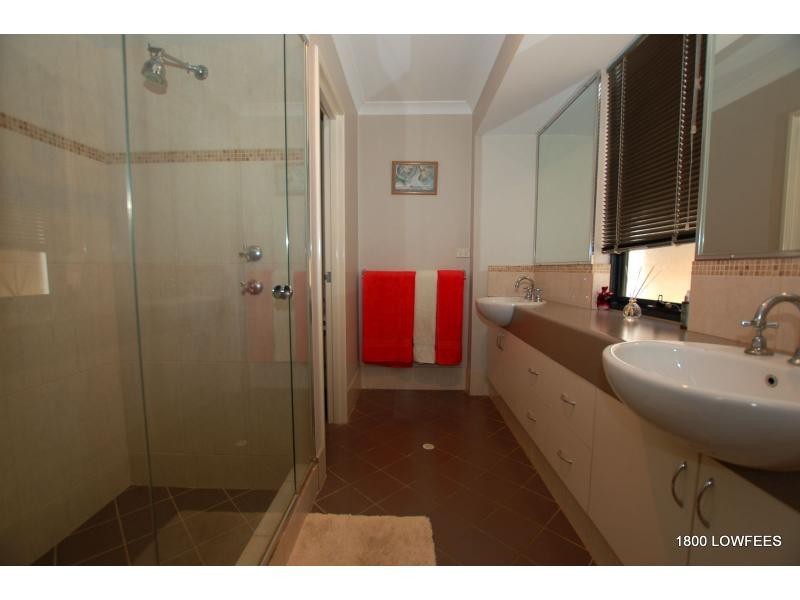 23 Tullow Gardens, Darch WA 6065