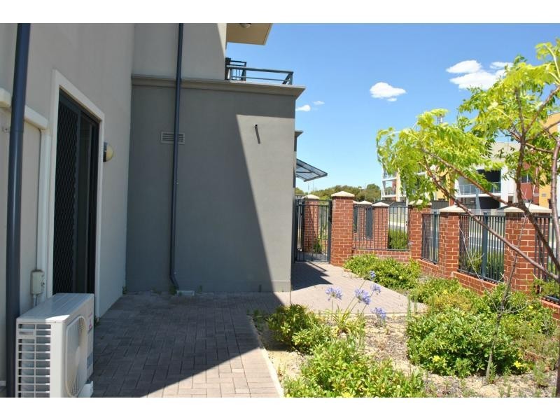 Unit 78/12 CITADEL Way, Currambine WA 6028