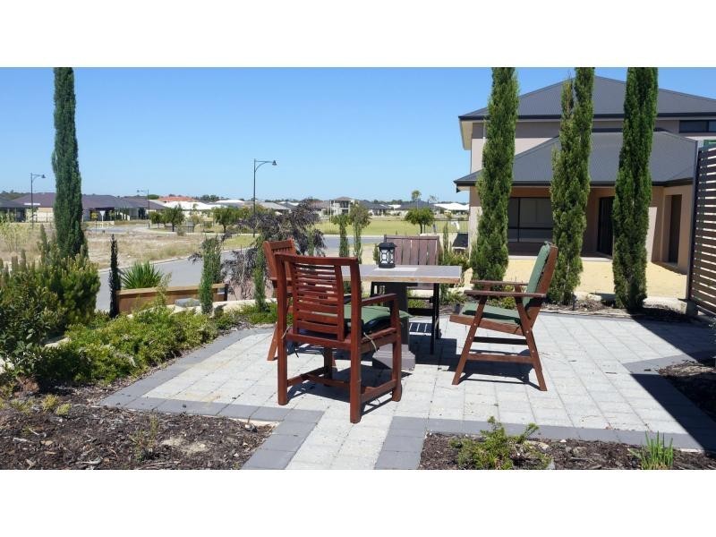 3 Baumea Turn, Hammond Park WA 6164
