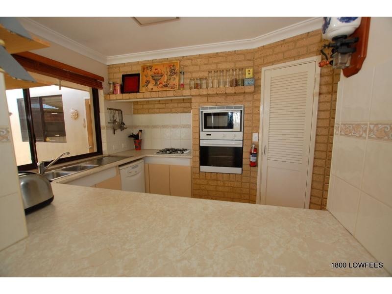 29 Peregrine Drive, Kingsley WA 6026