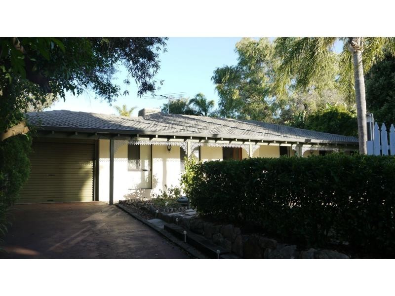 25 Yanna Place, Wanneroo WA 6065