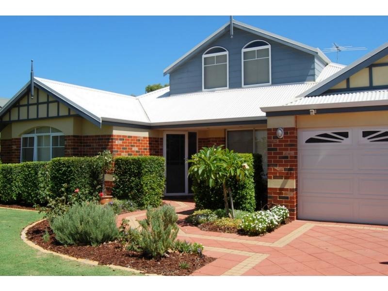 19 Foxton Boulevard, High Wycombe WA 6057